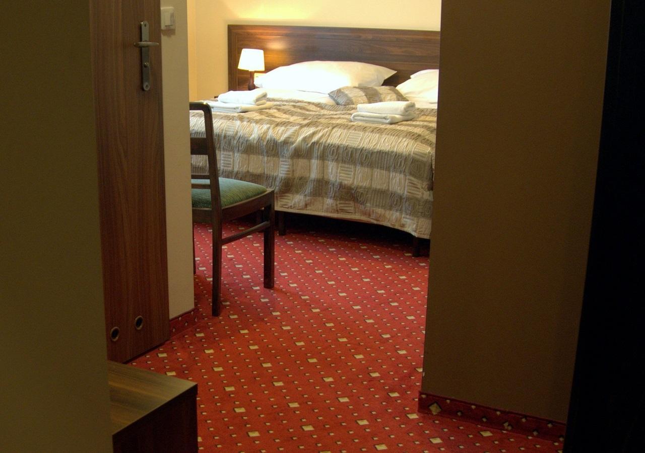 Hotel Kochanow Kochanow  Kültér fotó