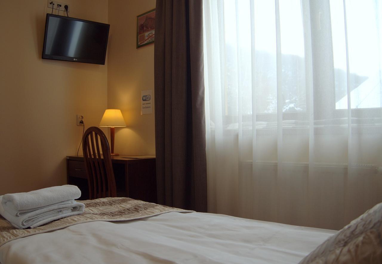 Hotel Kochanow Kochanow  Kültér fotó
