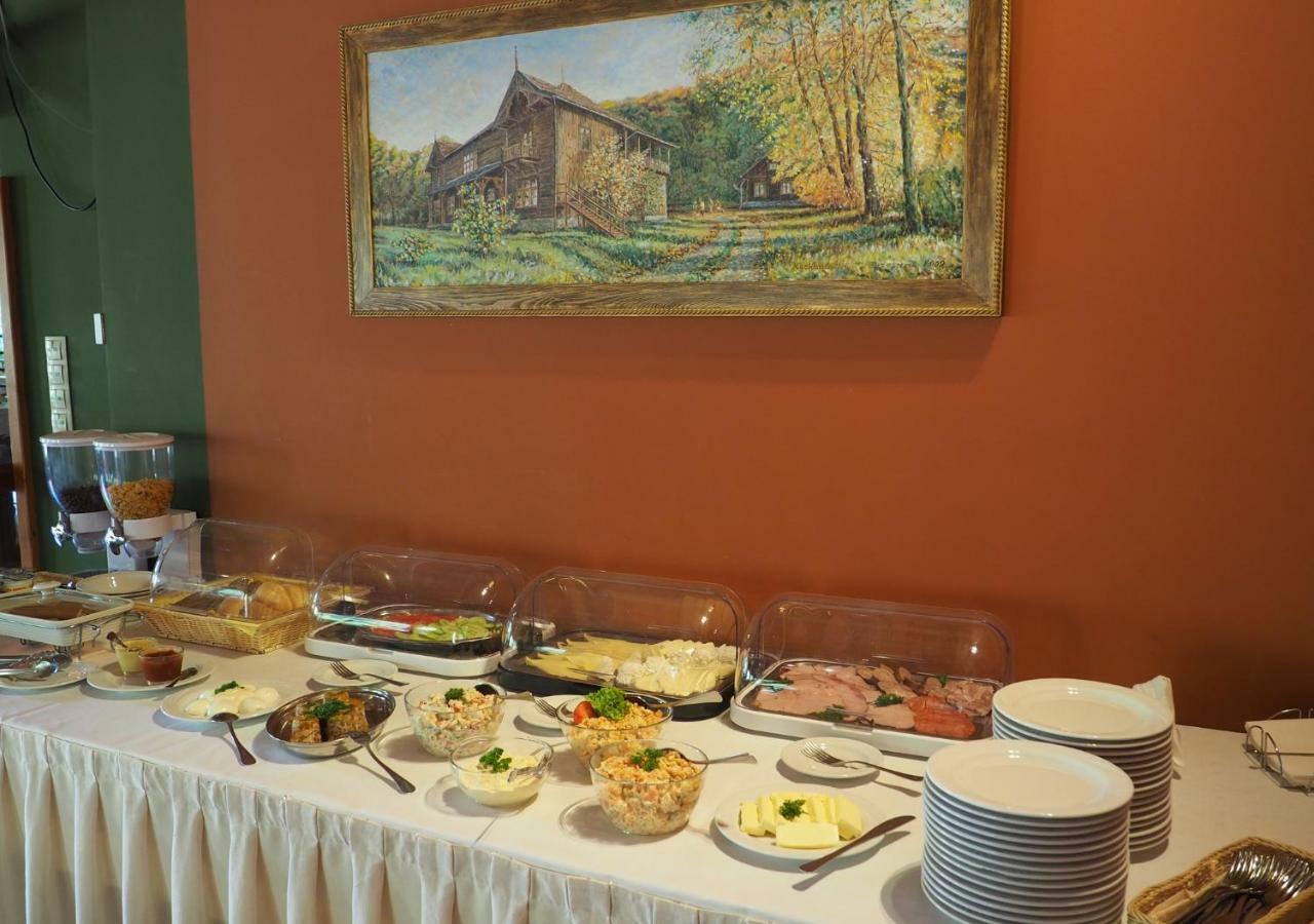 Hotel Kochanow Kochanow  Kültér fotó