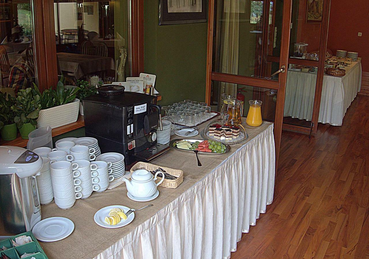 Hotel Kochanow Kochanow  Kültér fotó